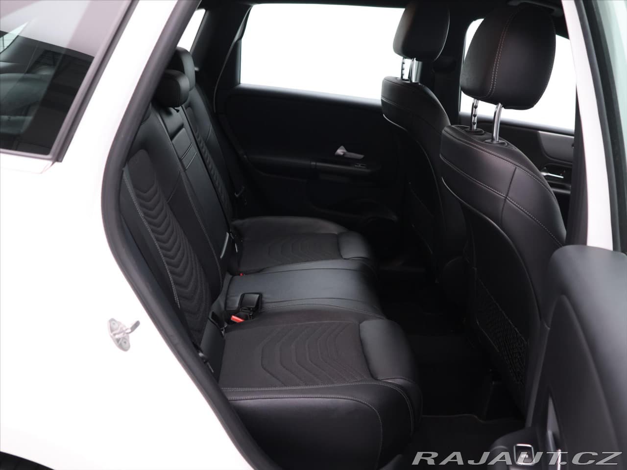 2020 Mercedes-Benz B-CLASS - 15
