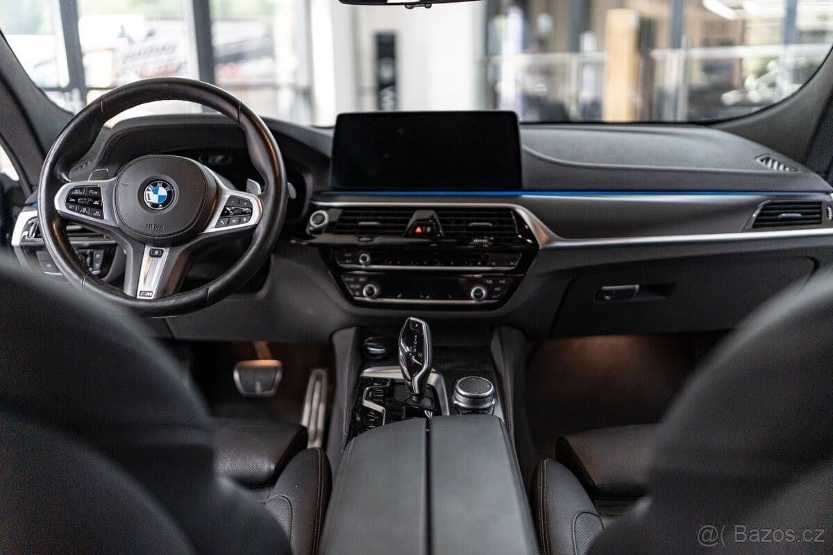 BMW 6-SERIES - 12