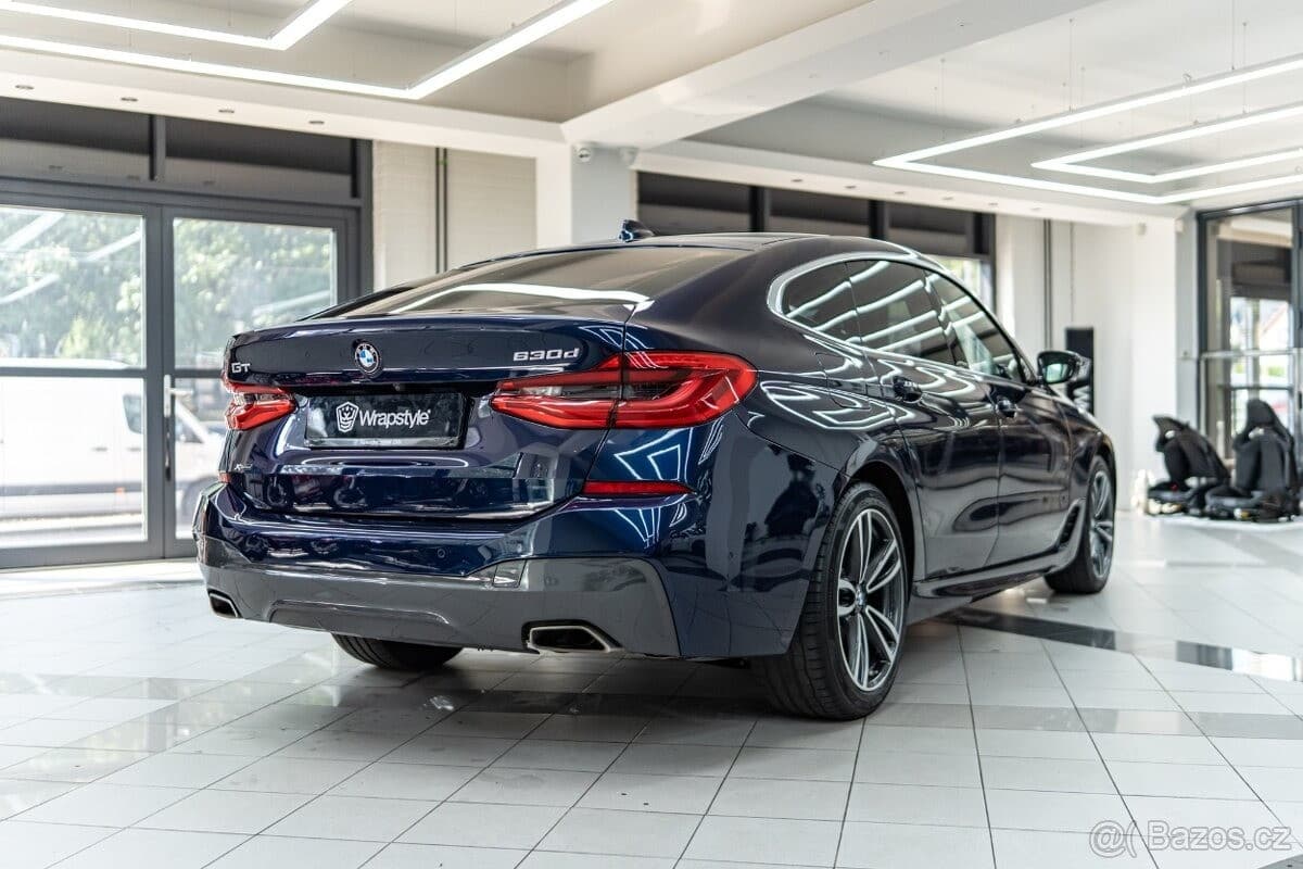 BMW 6-SERIES - 6