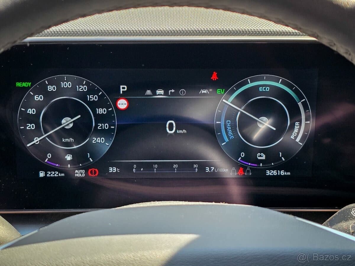 2022 Kia NIRO - 12