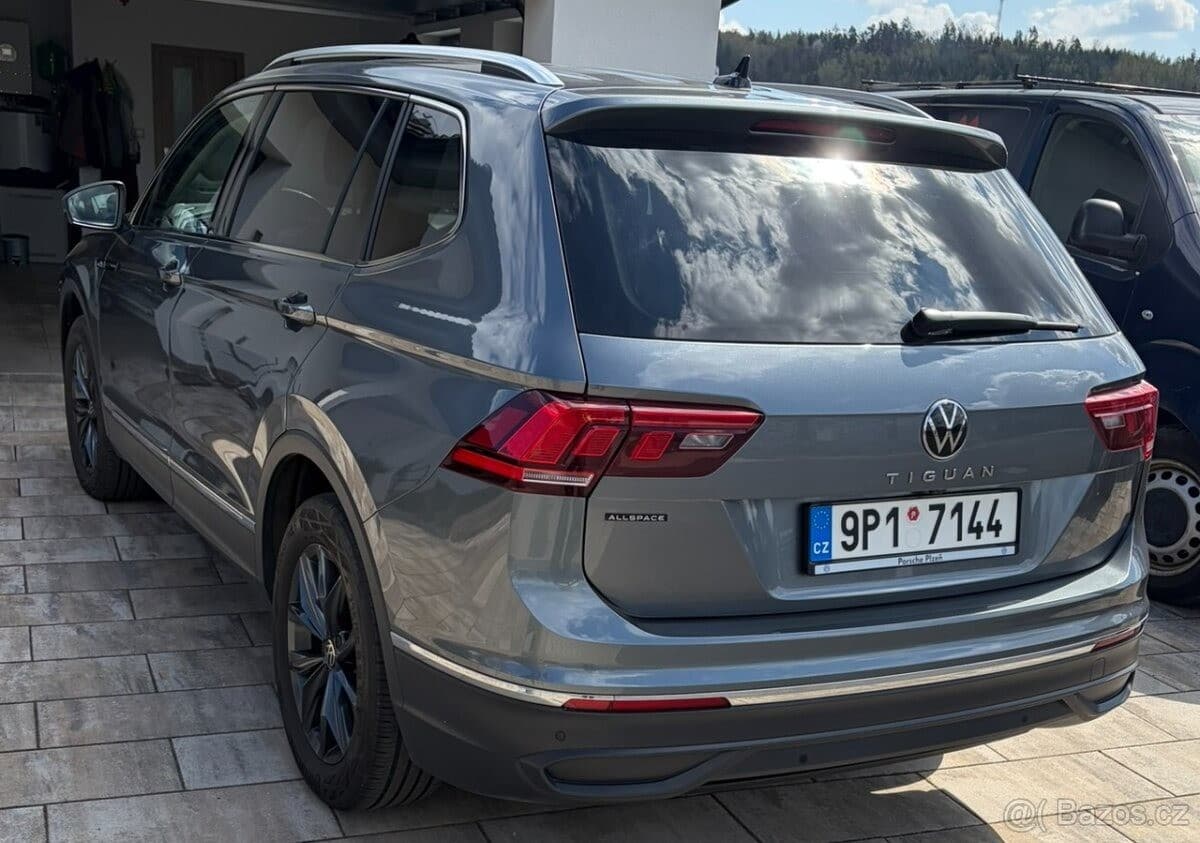 2023 Volkswagen TIGUAN - 3