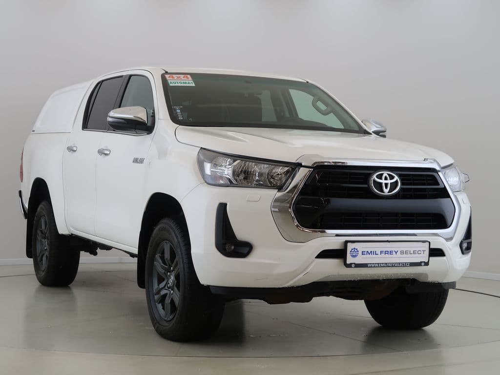2023 Toyota HILUX - 3