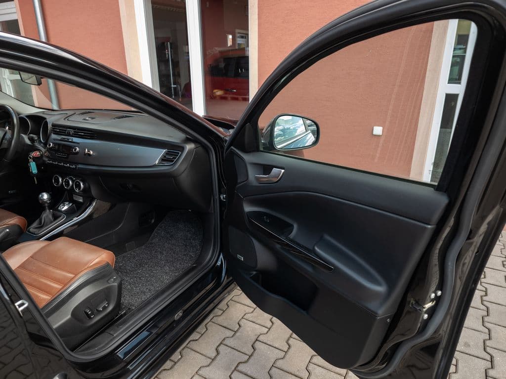 2013 Alfa Romeo GIULIETTA - 18
