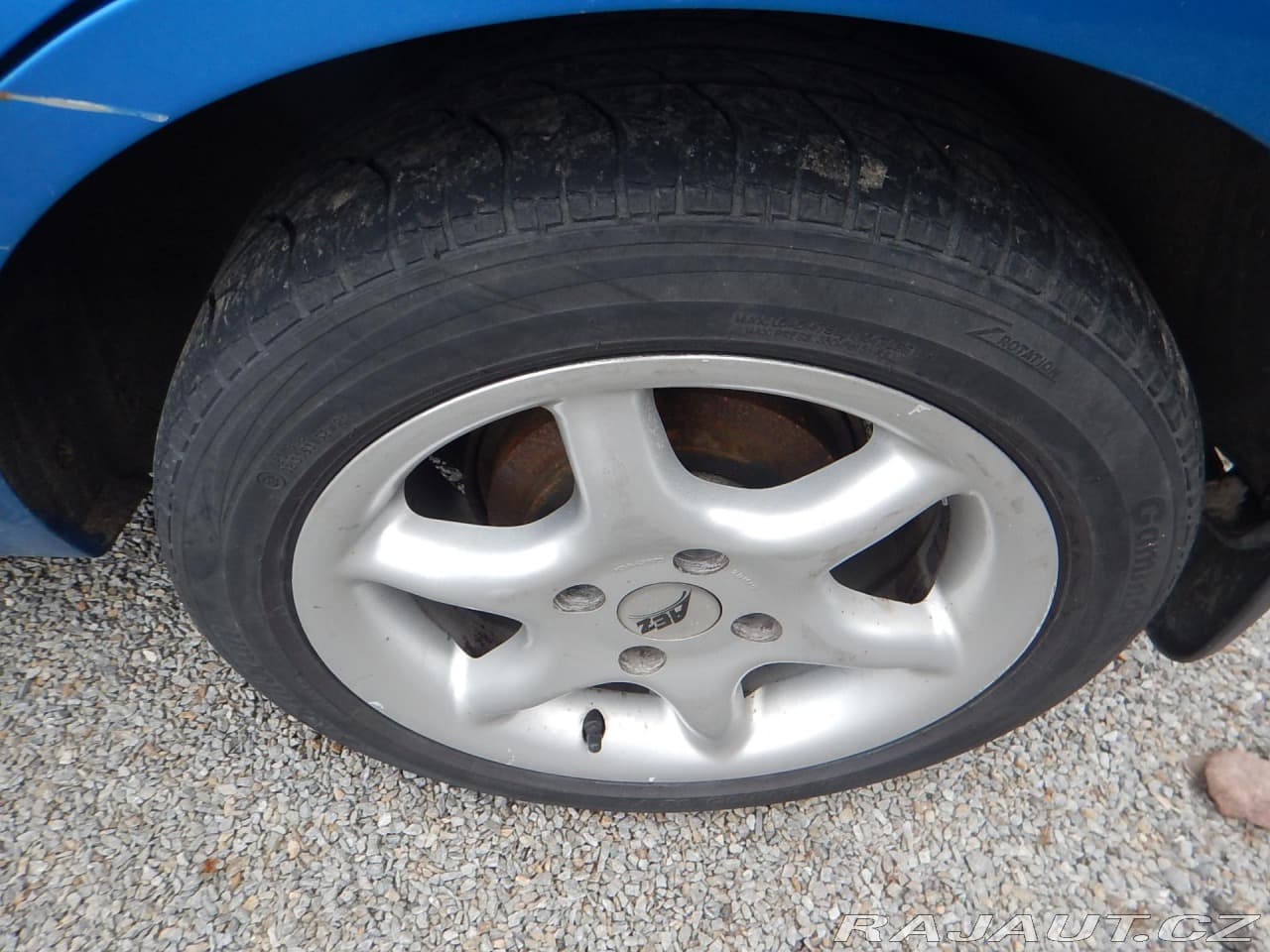 2004 Ford FIESTA - 15