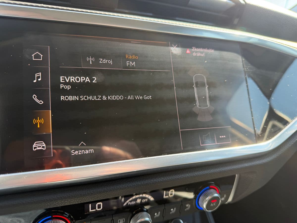 2019 Audi Q3 - 11