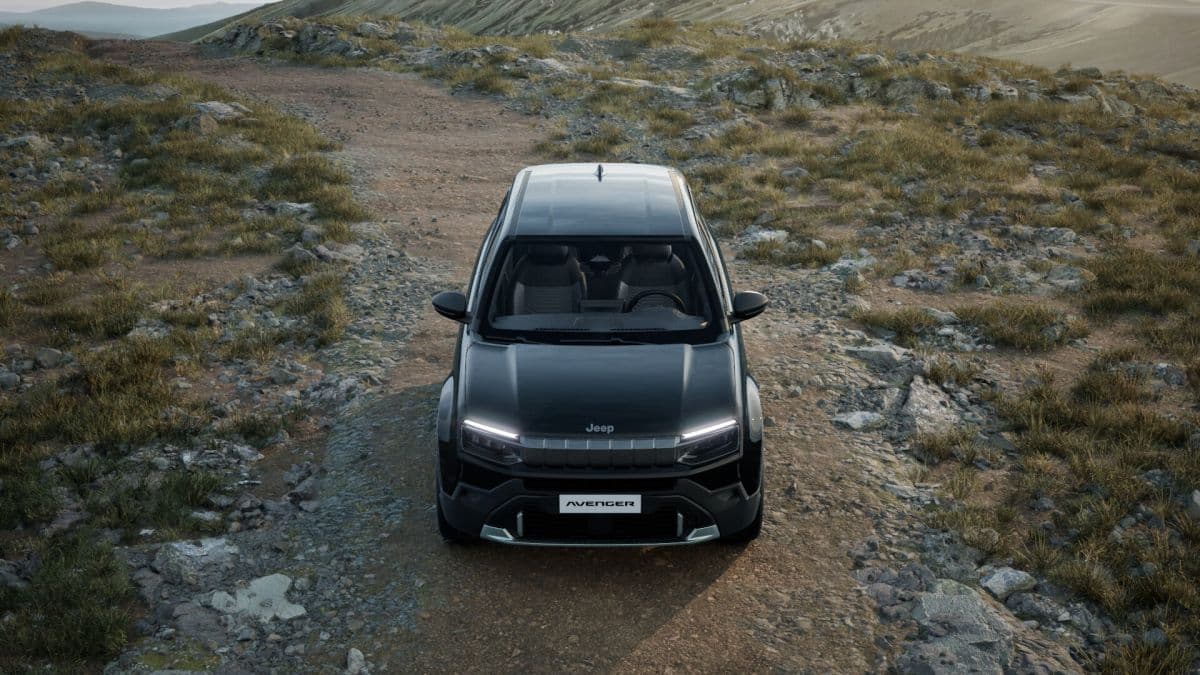 2026 Jeep AVENGER - 4