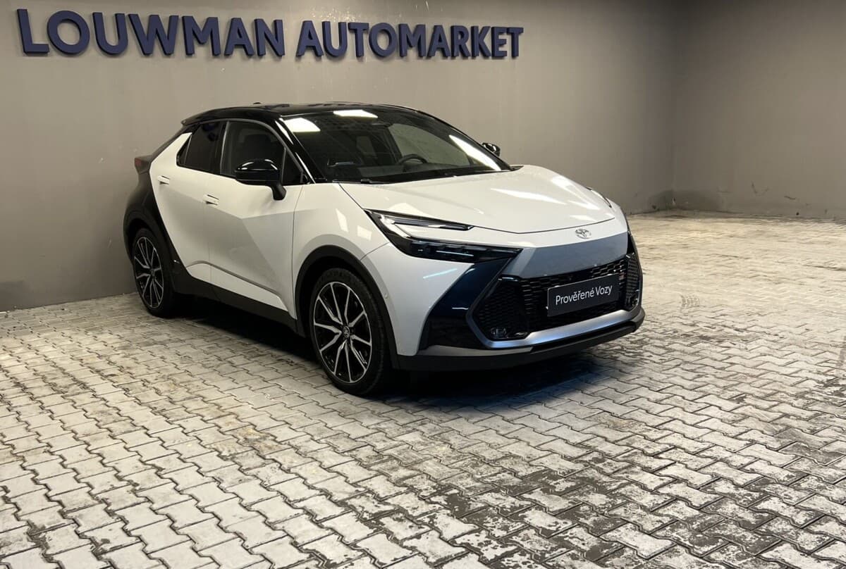 2025 Toyota C-HR - 15