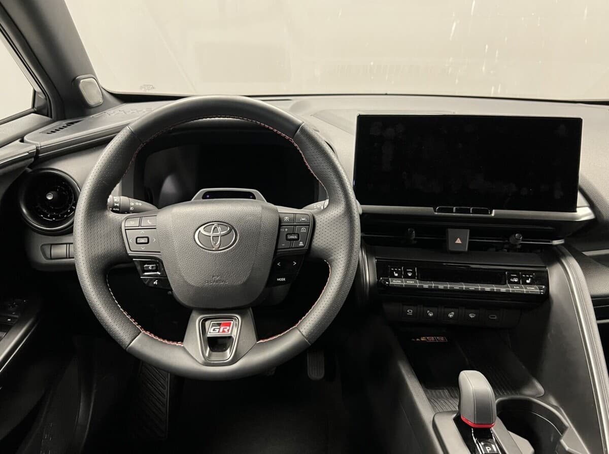 2025 Toyota C-HR - 5