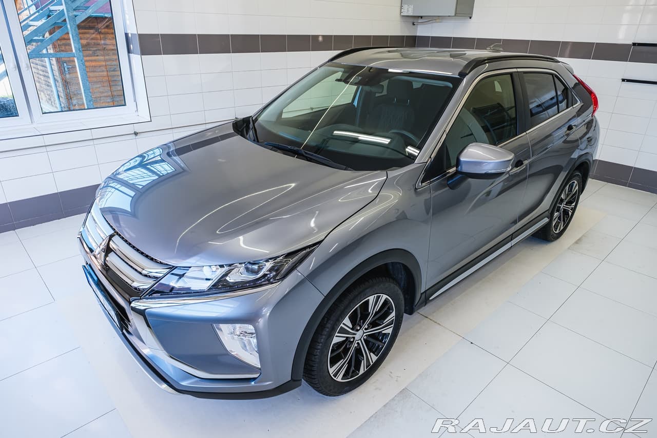 2018 Mitsubishi ECLIPSE - 2
