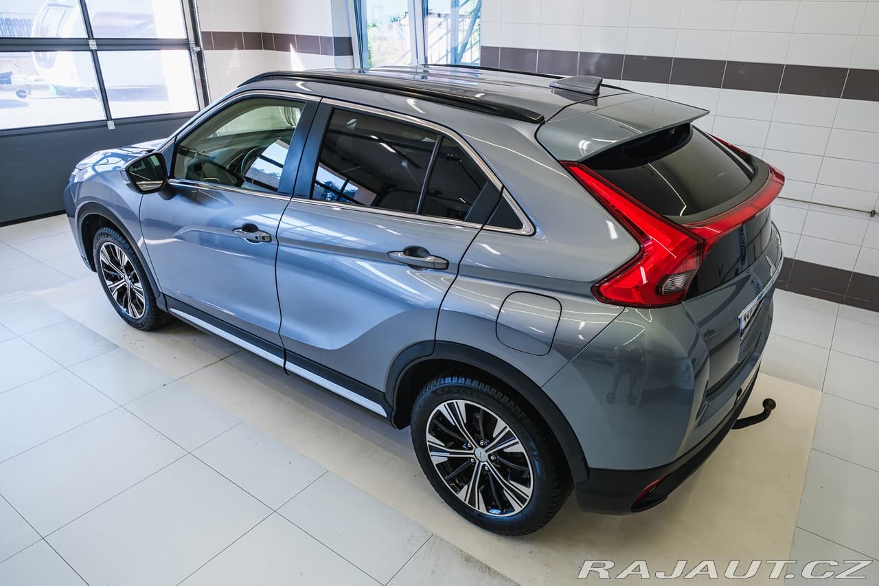 2018 Mitsubishi ECLIPSE - 6