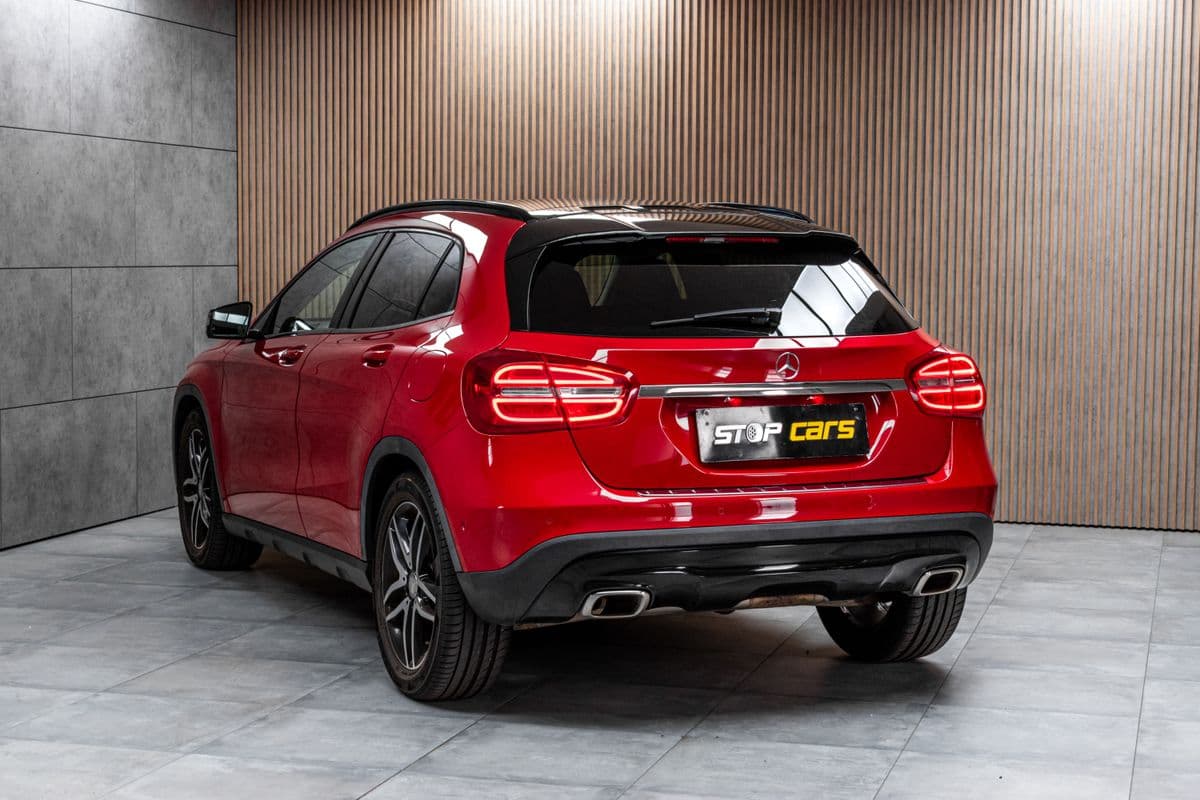2014 Mercedes-Benz GLA - 5