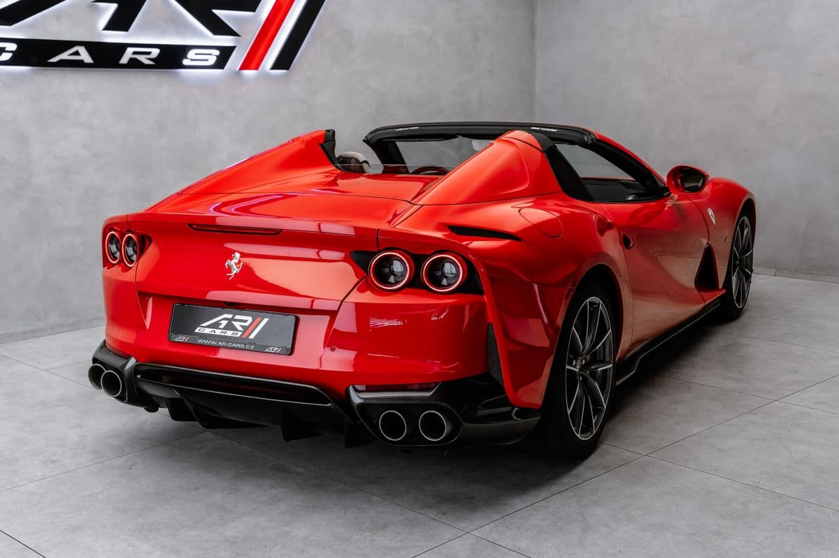 2021 Ferrari 812 - 20
