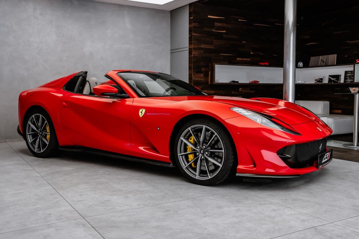 2021 Ferrari 812 - 5