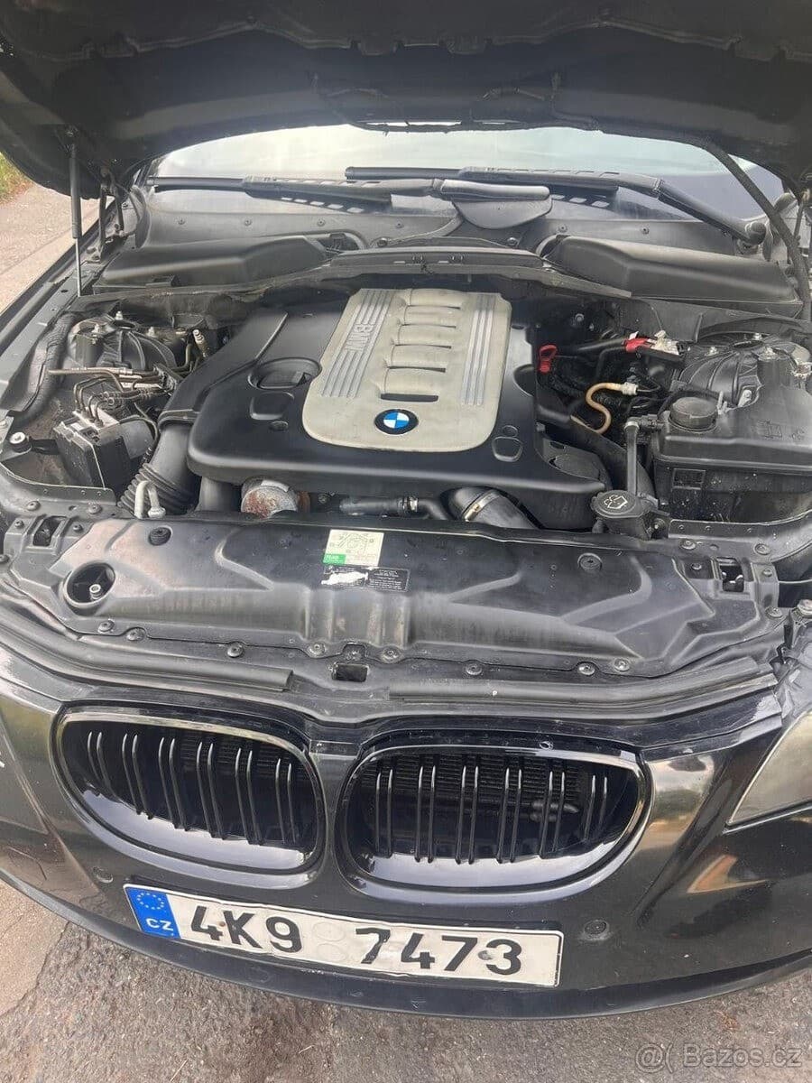 BMW 5-SERIES - 15