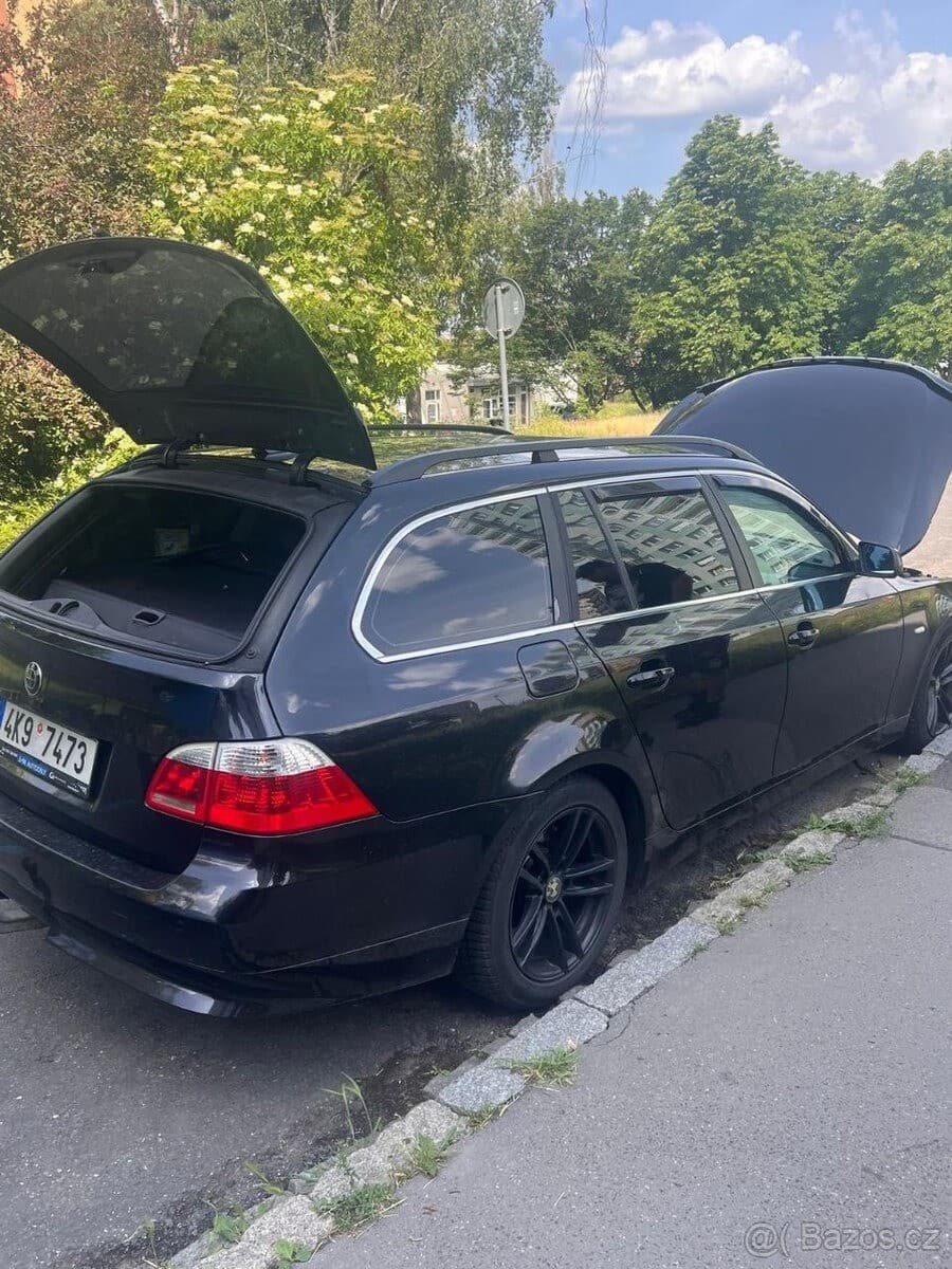 BMW 5-SERIES - 4