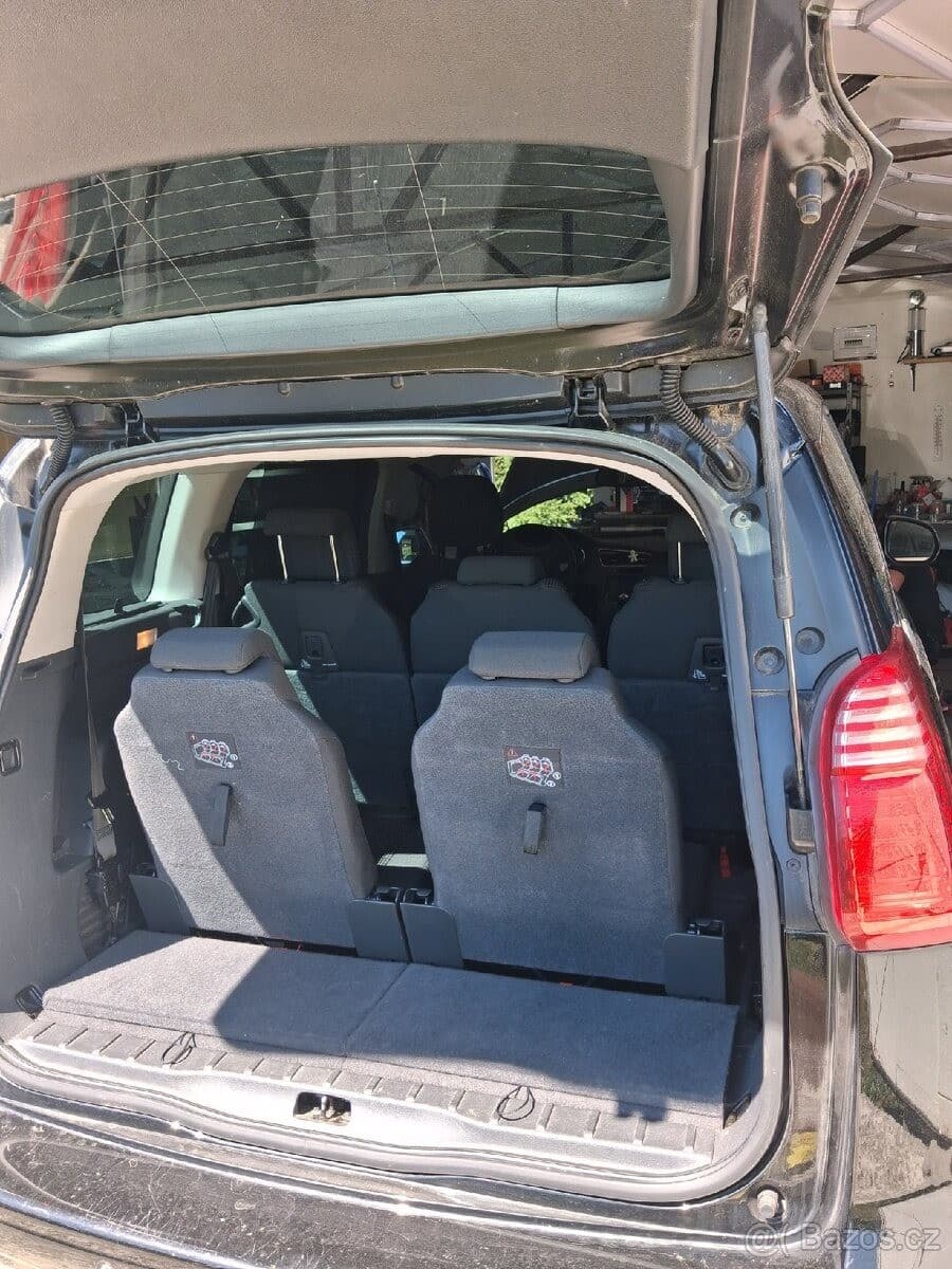 2013 Peugeot 5008 - 4