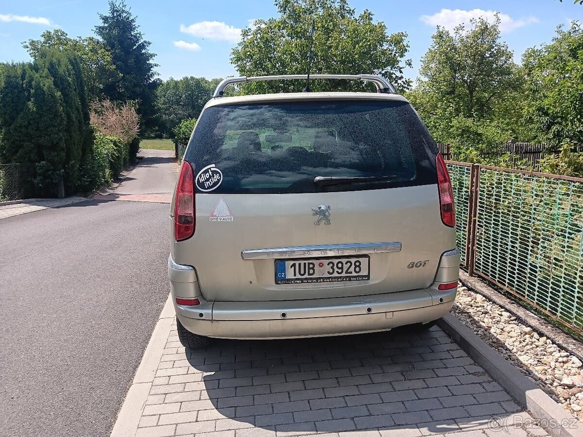 Peugeot 807 - 4