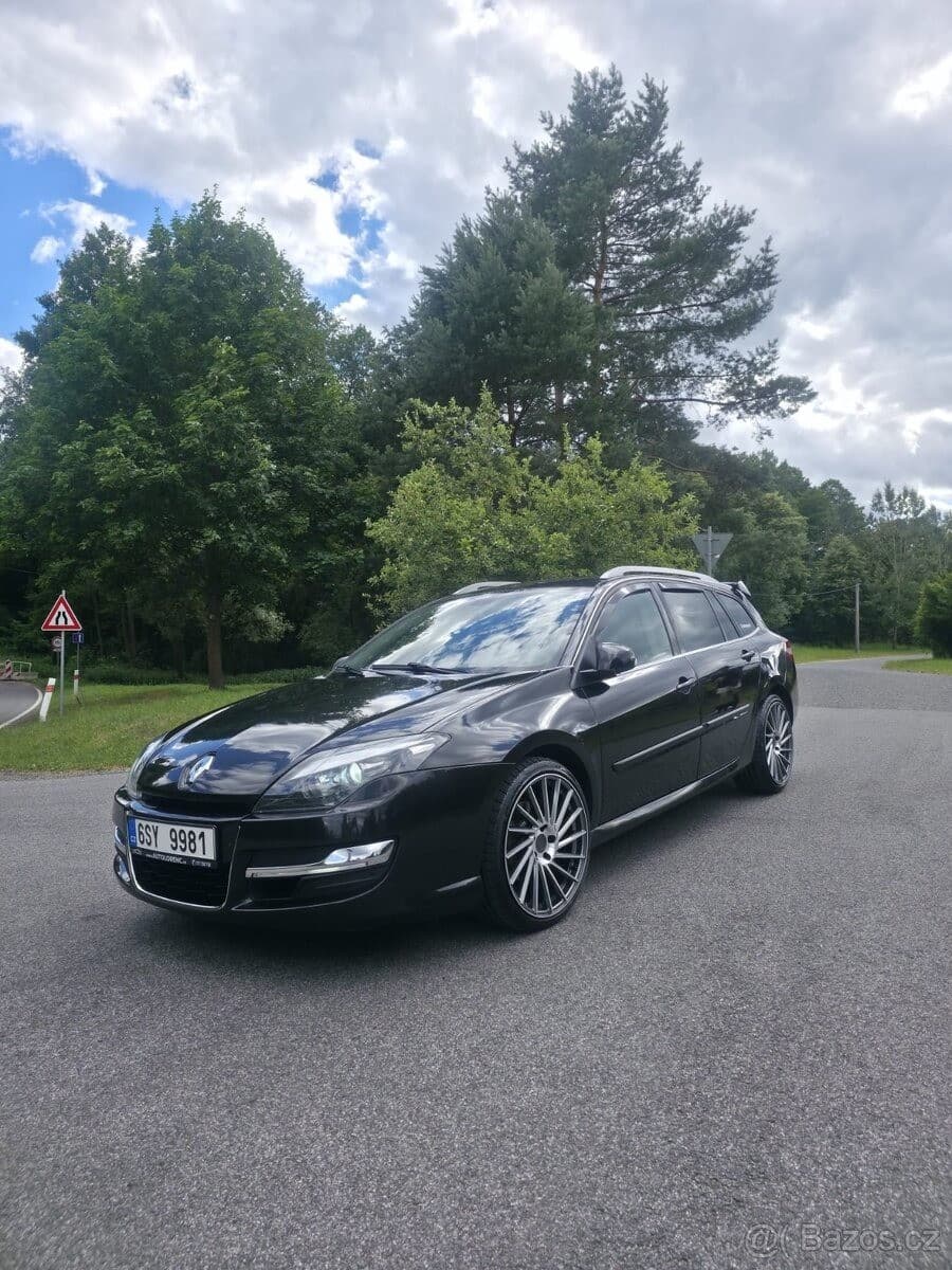 Renault LAGUNA - 5