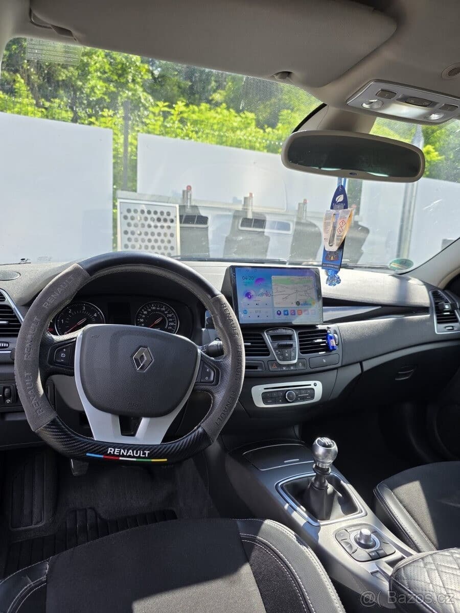 Renault LAGUNA - 9