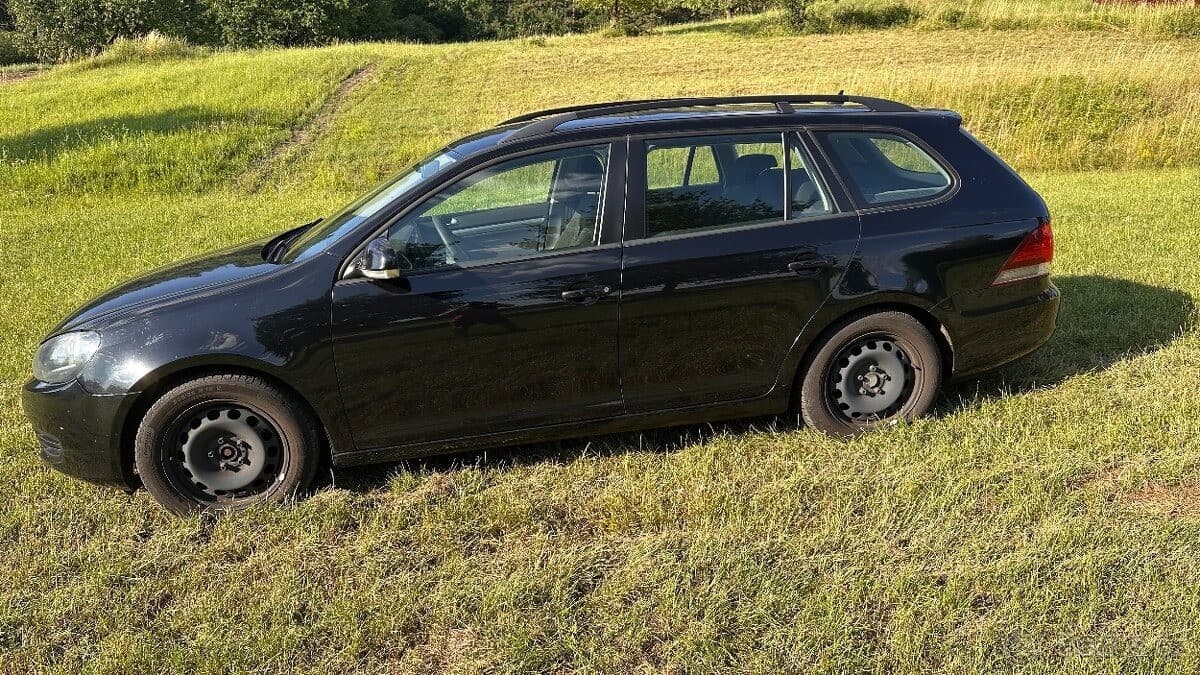 2010 Volkswagen GOLF - 5