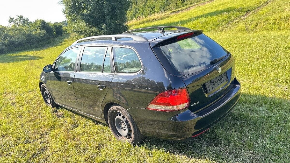 2010 Volkswagen GOLF - 7