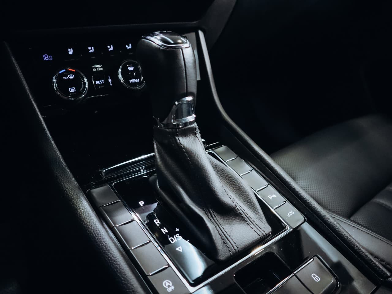 2018 Škoda SUPERB - 13