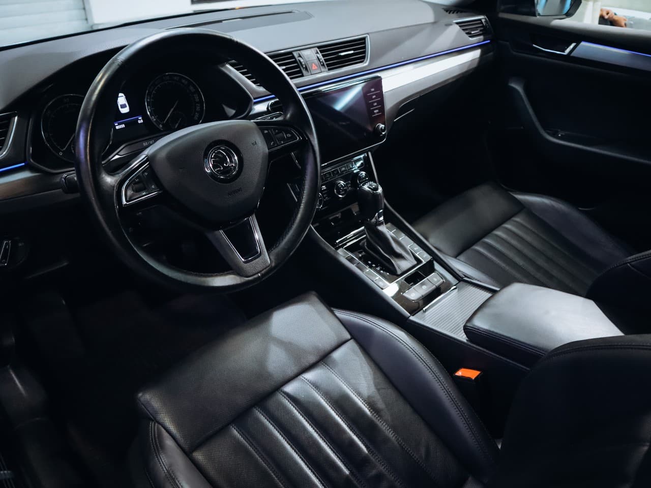 2018 Škoda SUPERB - 7