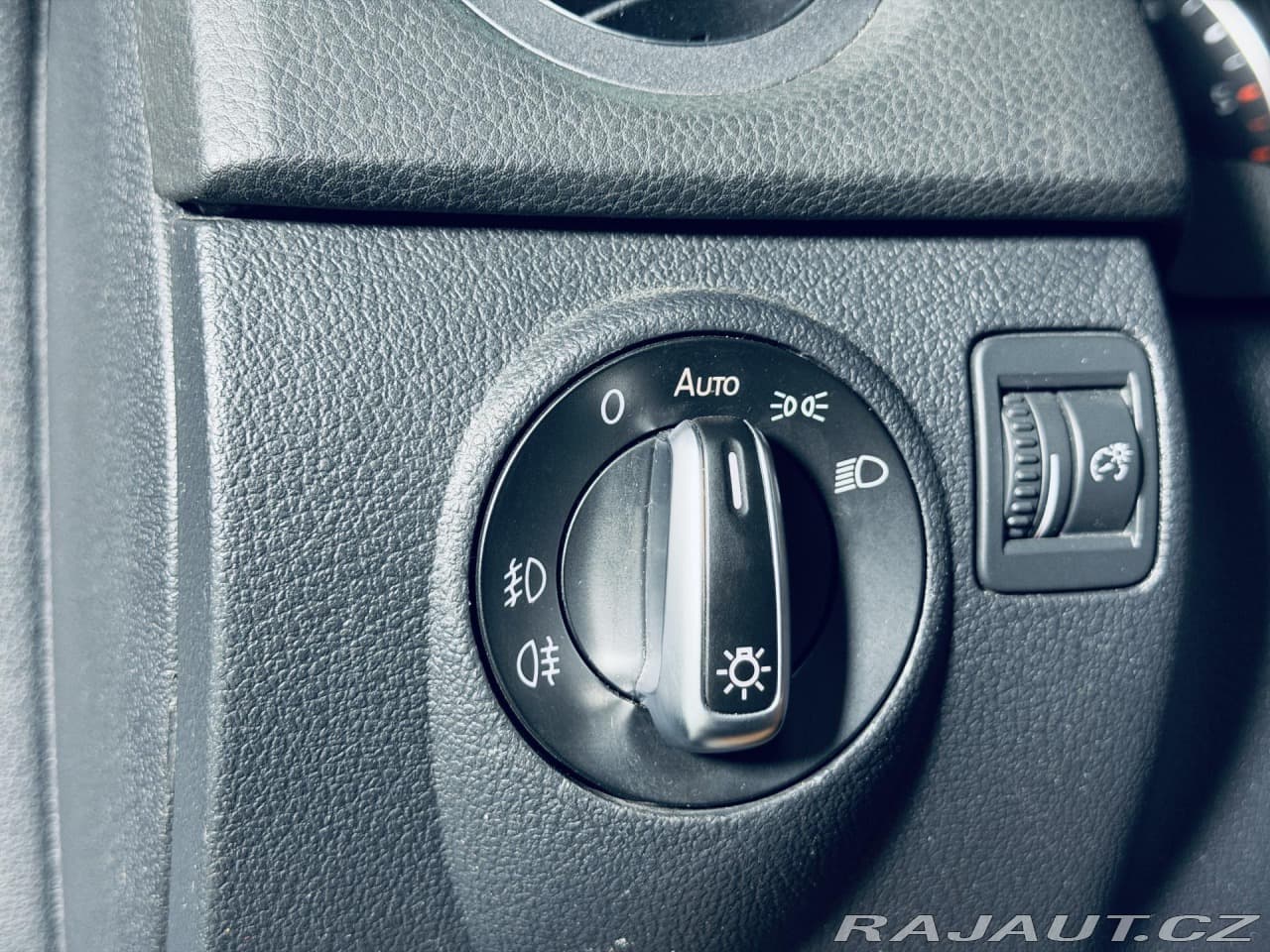 2013 Volkswagen TIGUAN - 16