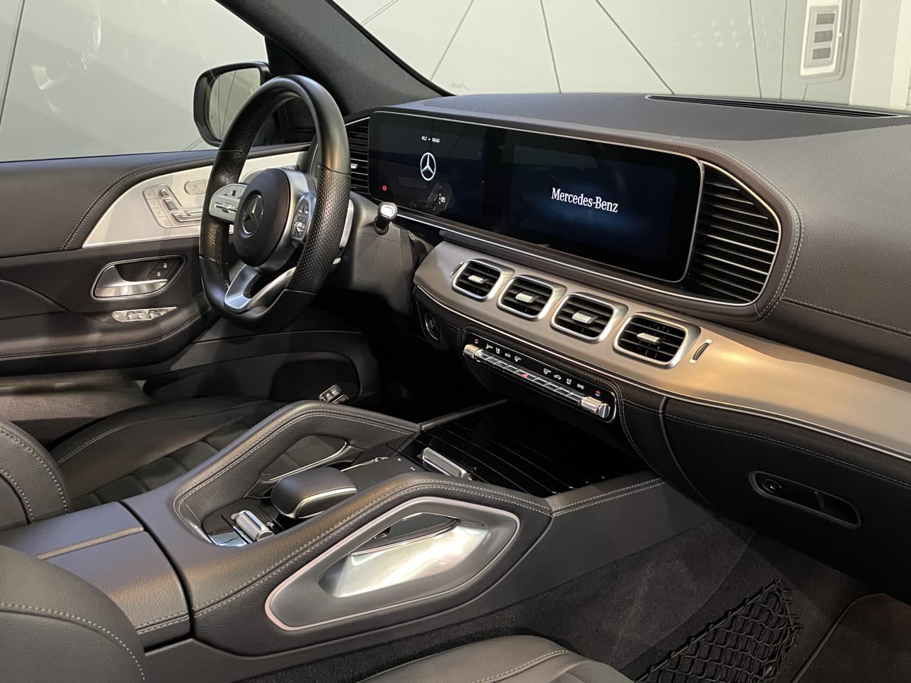 2020 Mercedes-Benz GLE - 8