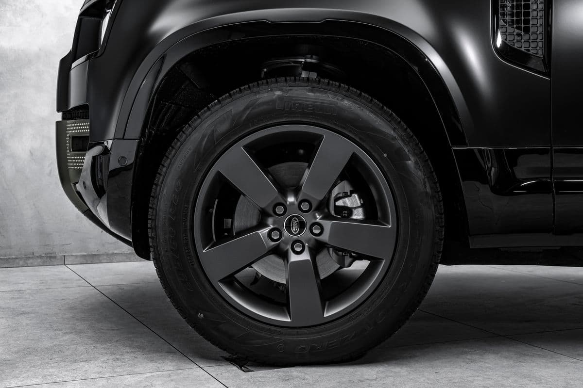 2025 Land Rover DEFENDER - 2