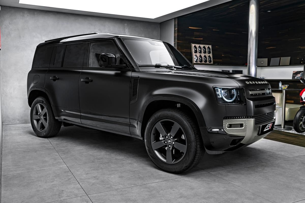 2025 Land Rover DEFENDER - 4