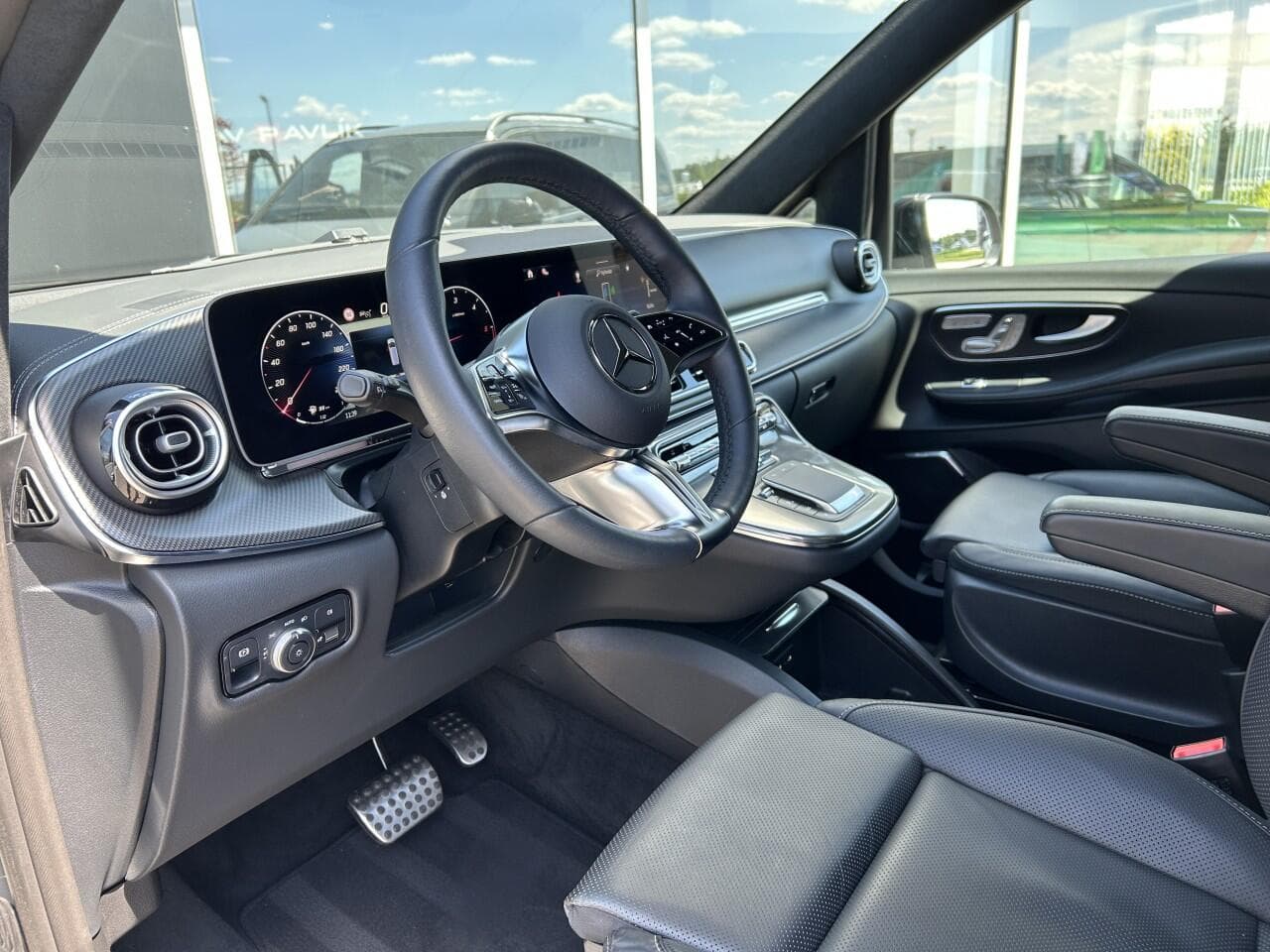 2025 Mercedes-Benz V-CLASS - 14