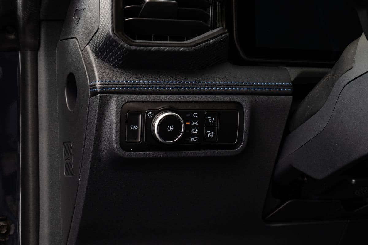2025 Ford MUSTANG - 14