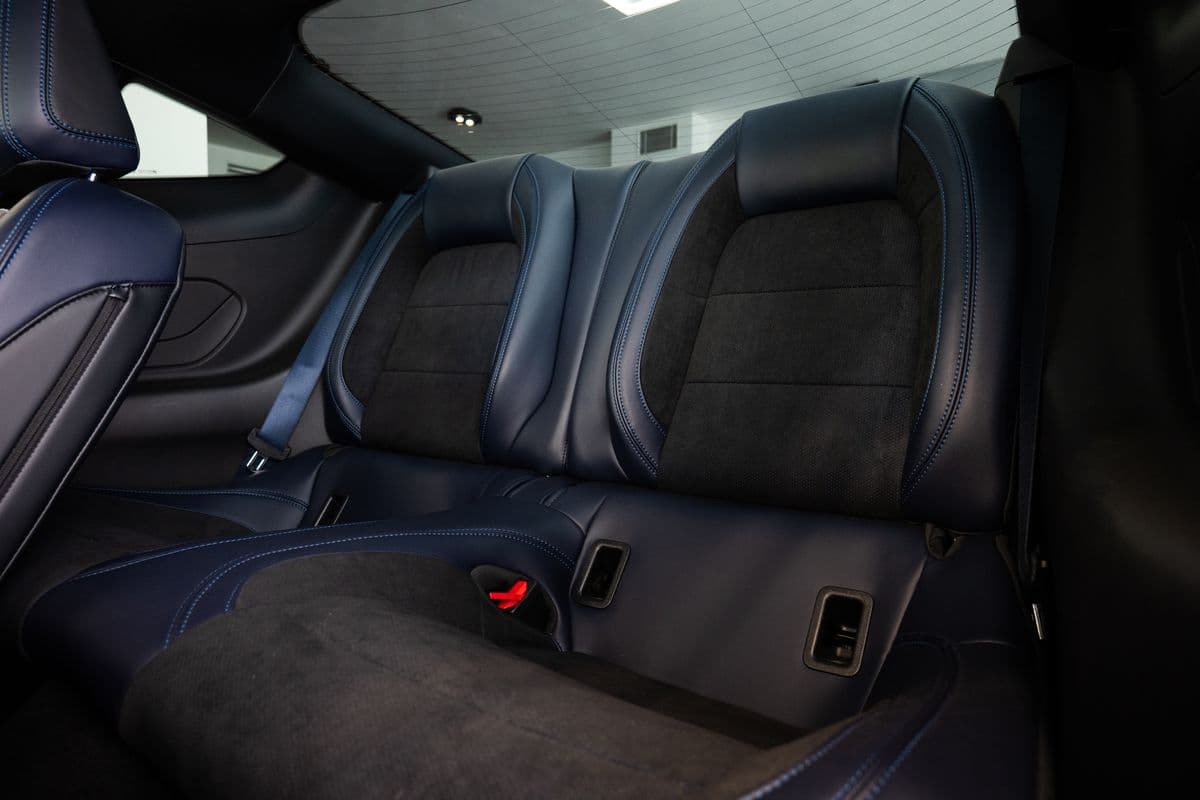 2025 Ford MUSTANG - 9