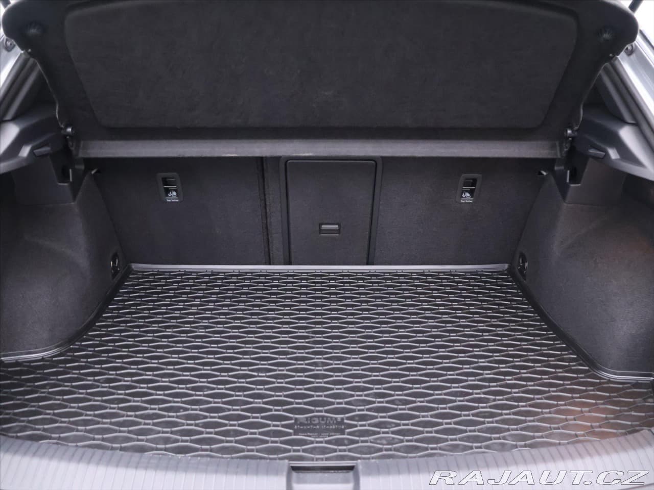 2022 Volkswagen T-ROC - 10