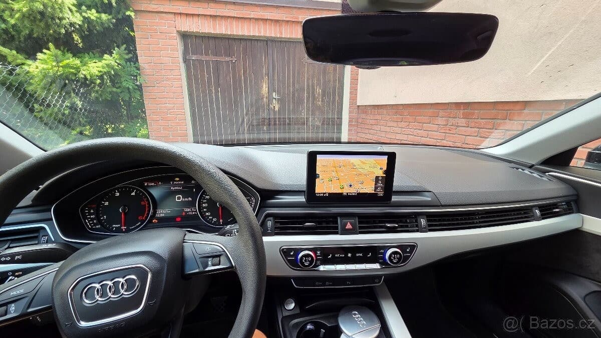 2016 Audi A4 - 10