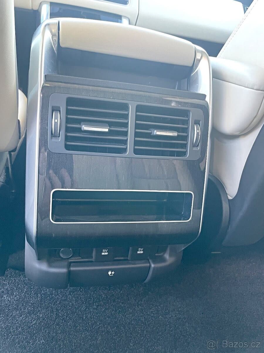 2021 Land Rover RANGE ROVER - 16