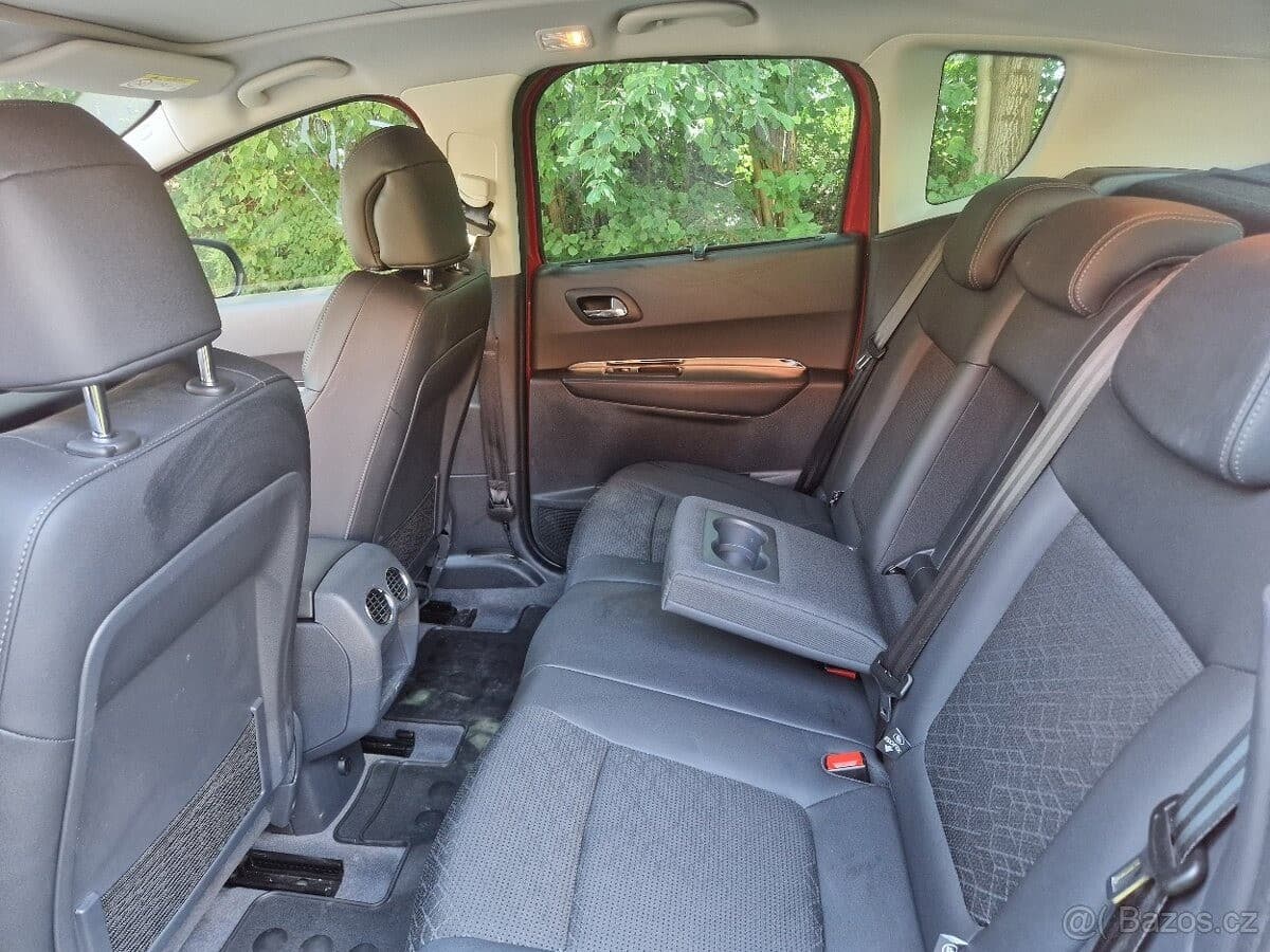 2014 Peugeot 3008 - 9