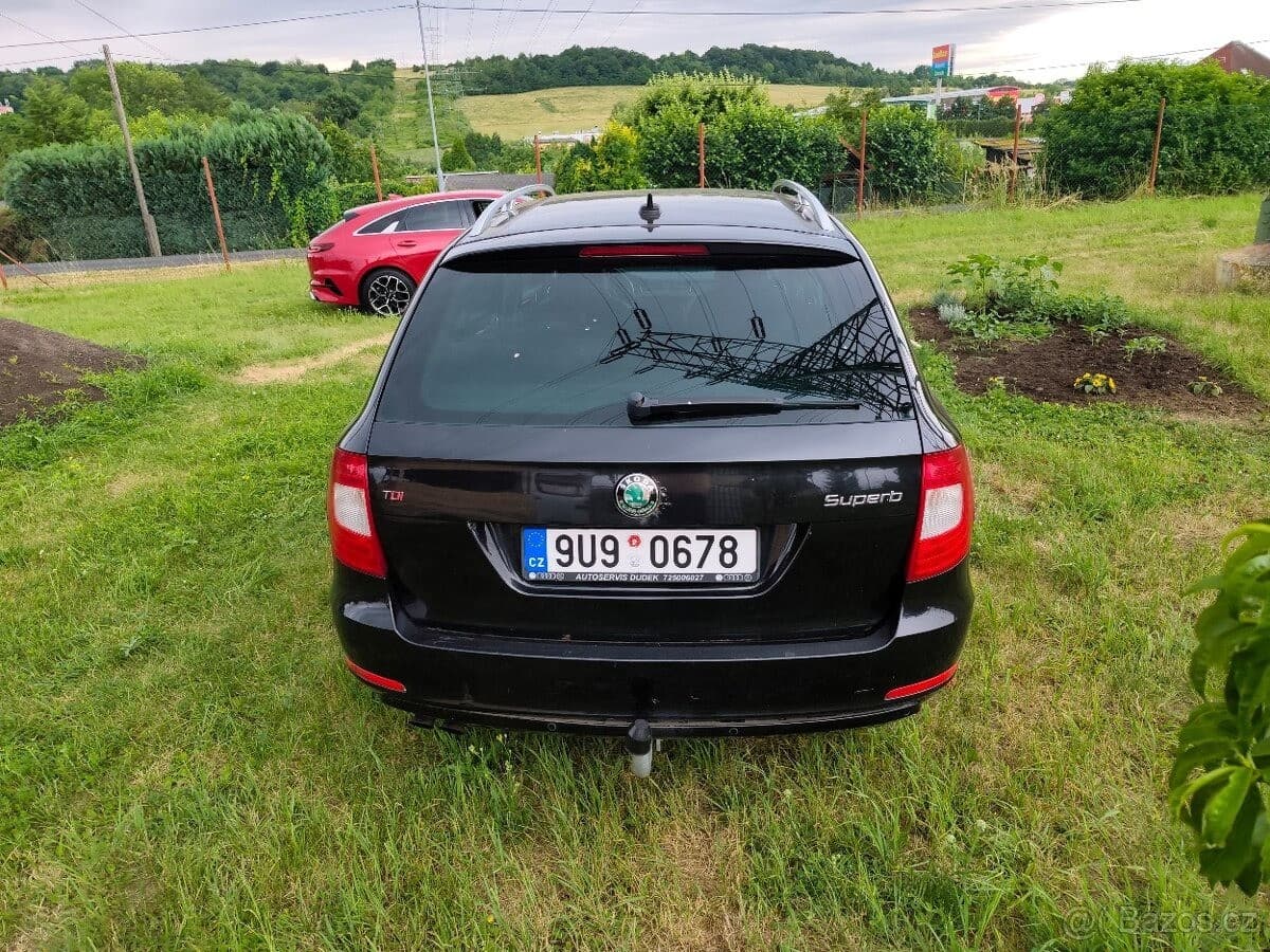 Škoda SUPERB - 18