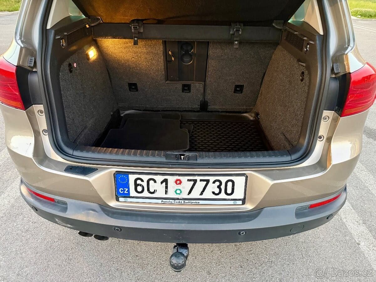 2012 Volkswagen TIGUAN - 3