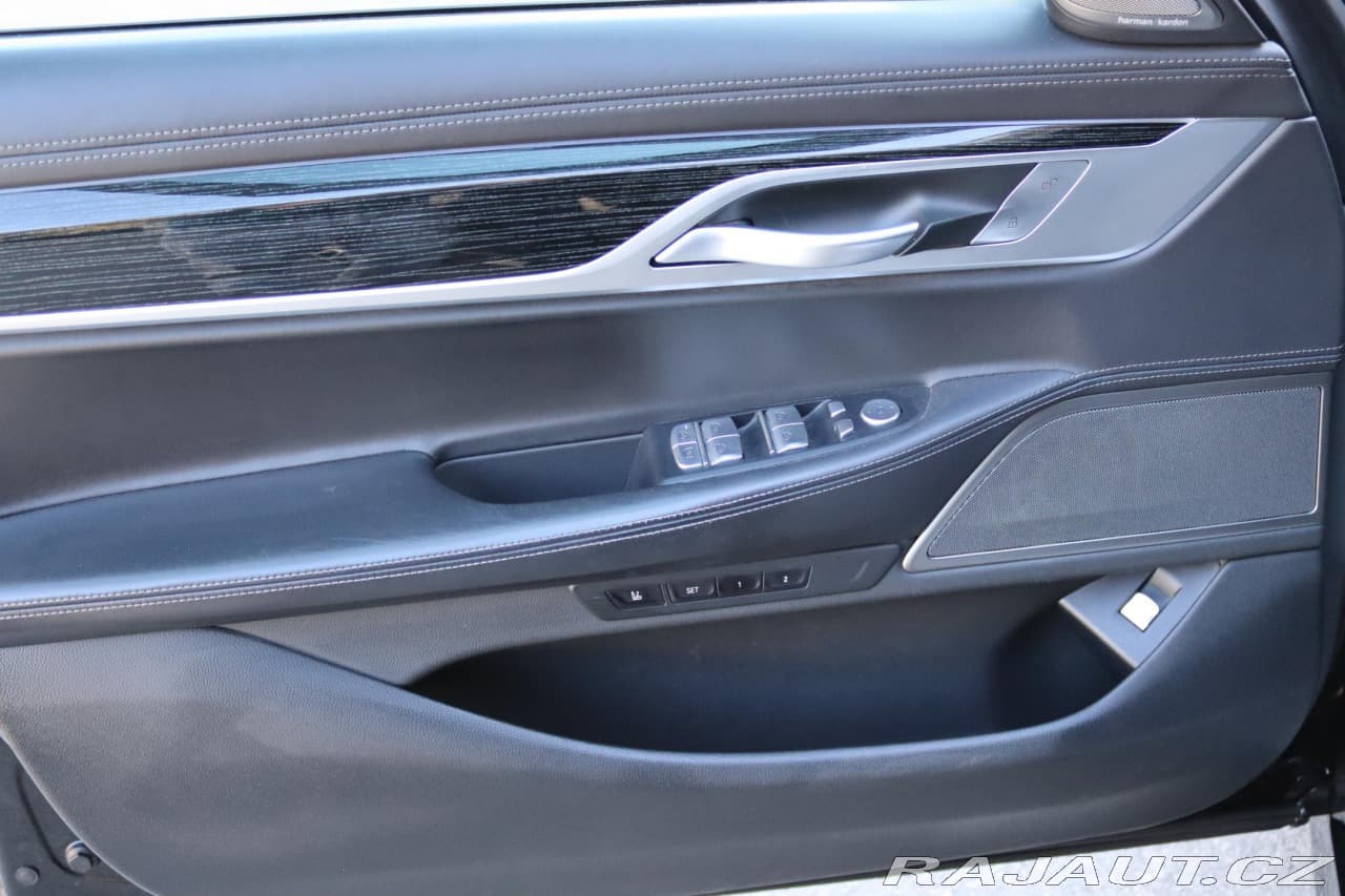 2022 BMW 7-SERIES - 17