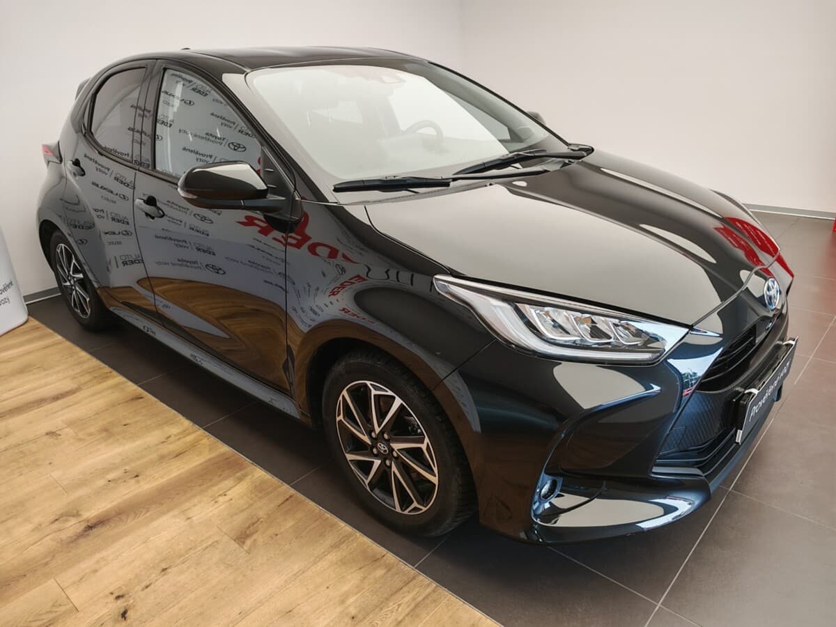 2022 Toyota YARIS - 3