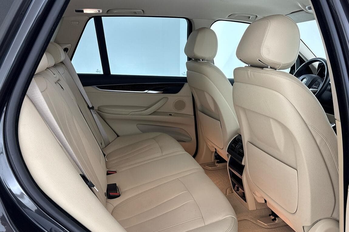 2018 BMW X5 - 13