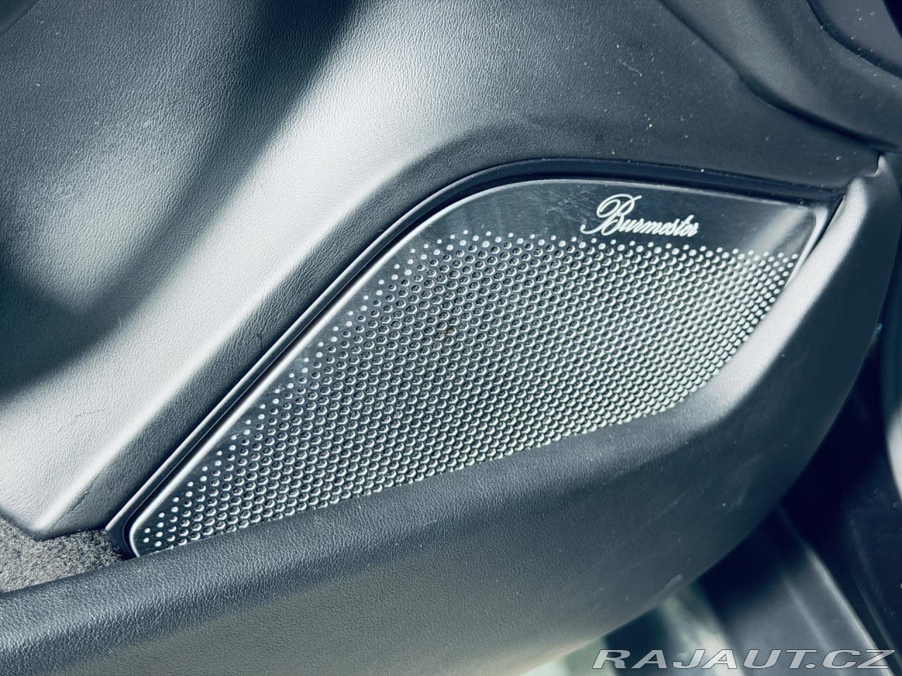 2020 Porsche TAYCAN - 15