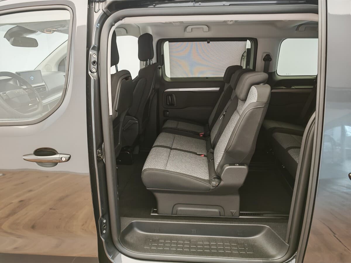 2025 Toyota PROACE - 20