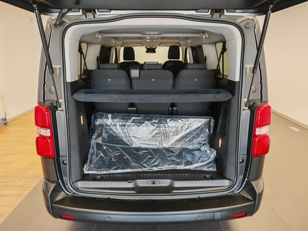 2025 Toyota PROACE - 7