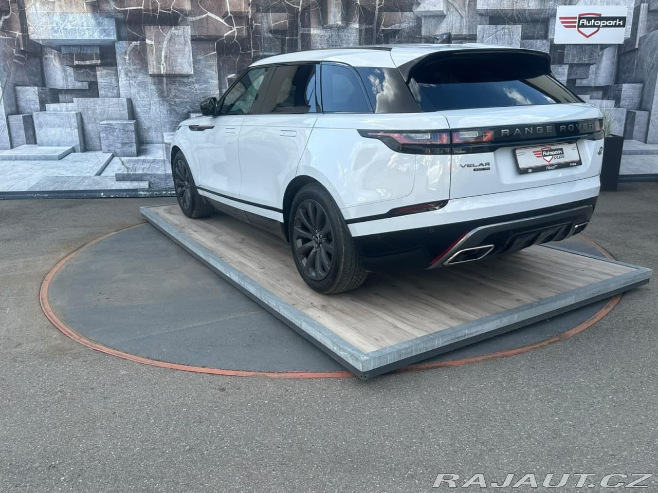 2021 Land Rover RANGE ROVER VELAR - 8