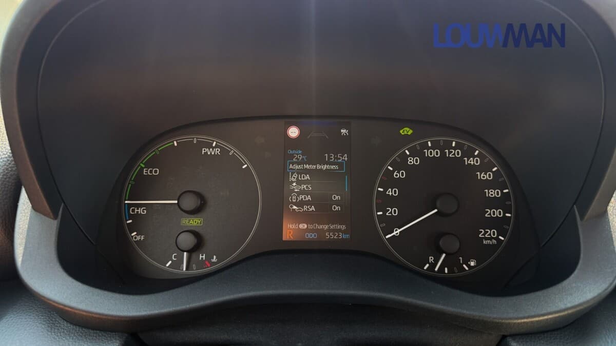 2025 Toyota YARIS - 10