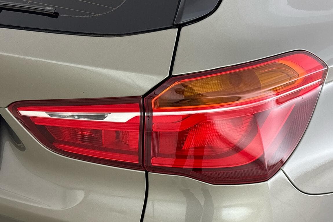 2018 BMW X1 - 5