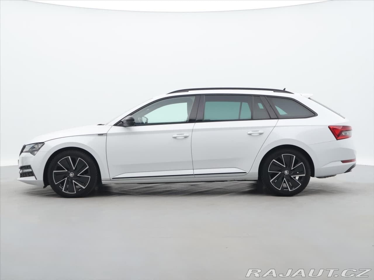 2023 Škoda SUPERB - 4